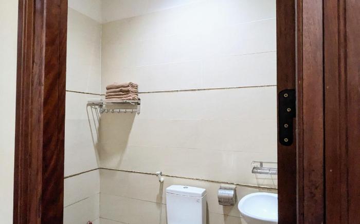 Khách Sạn Cẩm Uyên 