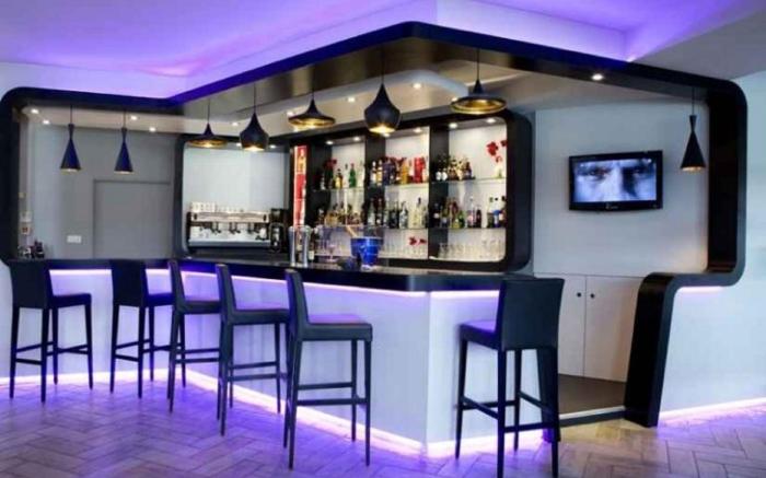 Dayspring Hotel