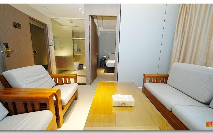 PRISTINE  HOTEL