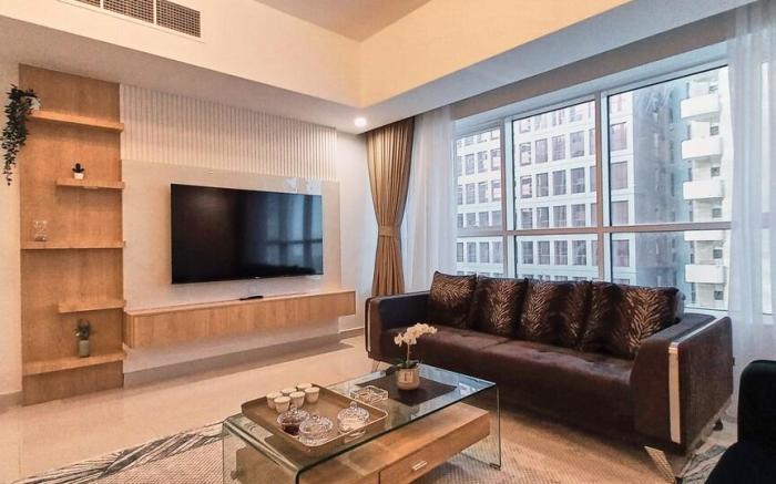 Deluxe Apartment, Royal Home, Beach View
