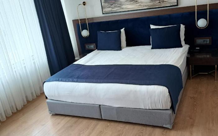 Nevi Hotel Suite 