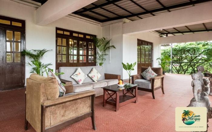 LuxeHorizon 8BHK Luxury Villa