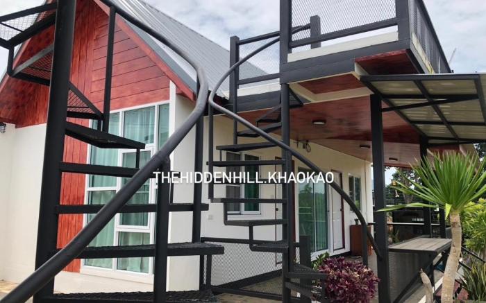 บ้านบนเนิน เขาค้อ (The Hidden Hill)