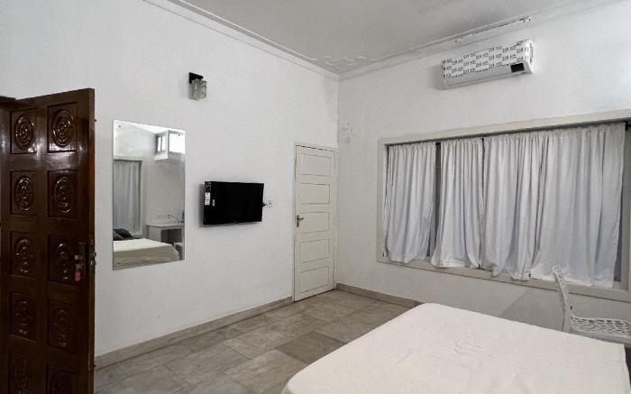 Flyon Home Stay