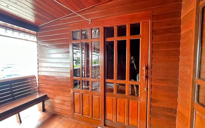 Grandpa and Grandma Homestay