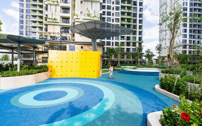 UTA  VINHOME 1+ bedroom, Free Pool + Gym
