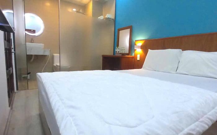 Heaven Hotel 