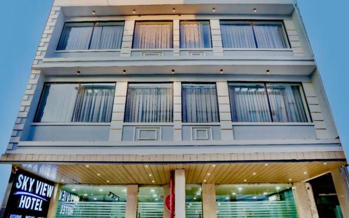 HOTEL SKY VIEW - Zirakpur, Chandigarh