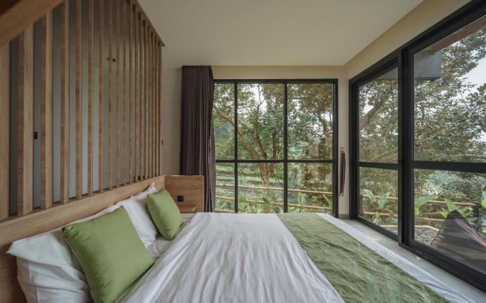 Selayang Oribu - Cabin on the Mountain
