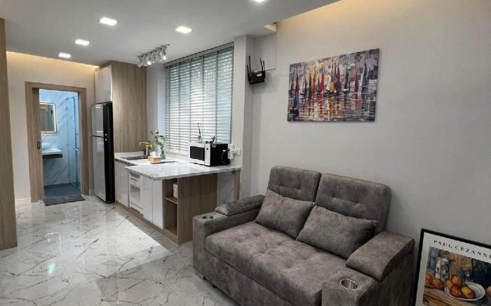 Private Home Sathorn Jun32