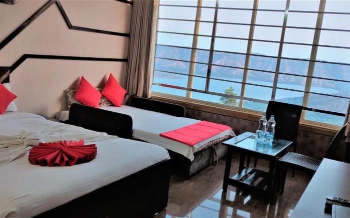 River Palace - A Valley View Hotel (Pure Veg)