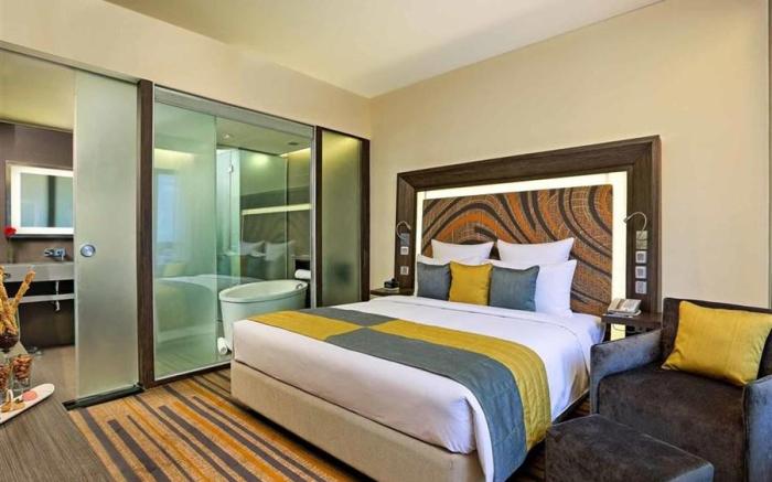 Novotel Kolkata Hotel & Residences - An AccorHotels Brand
