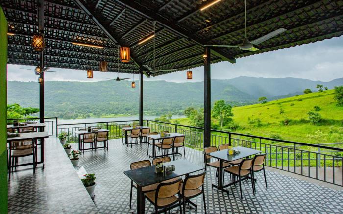 The Hosteller Panshet
