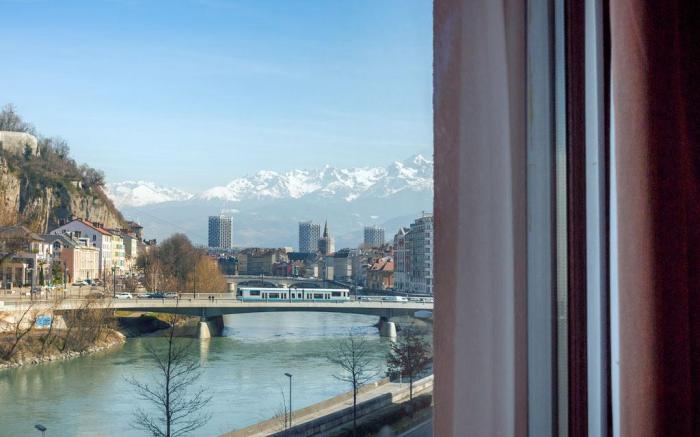 ibis Grenoble Gare