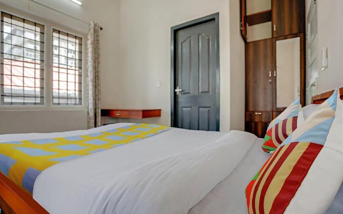 Greenvilla garden One bedroom in a 3bhk apt 11126