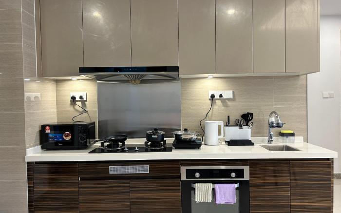 R&F Boutique With Cozy 2R1B By Wan Li Homestay