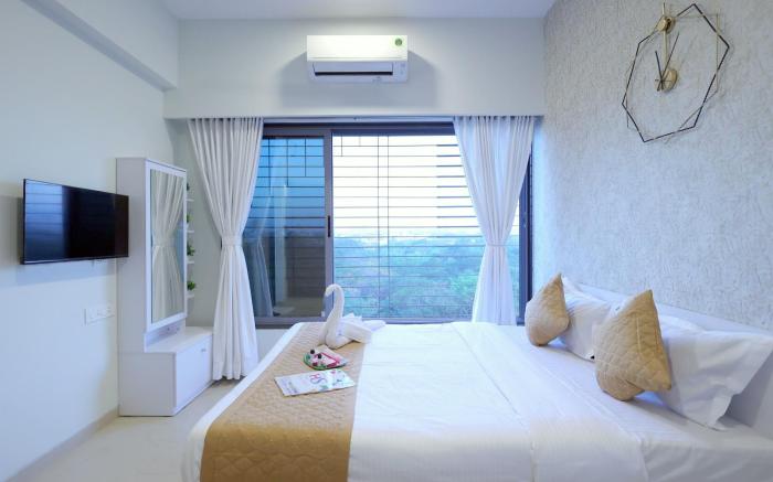 Stylish & Comfortable place - Navi Mumbai