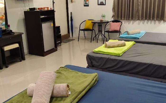 Surf Beach Restaurant Jomtien Room 111