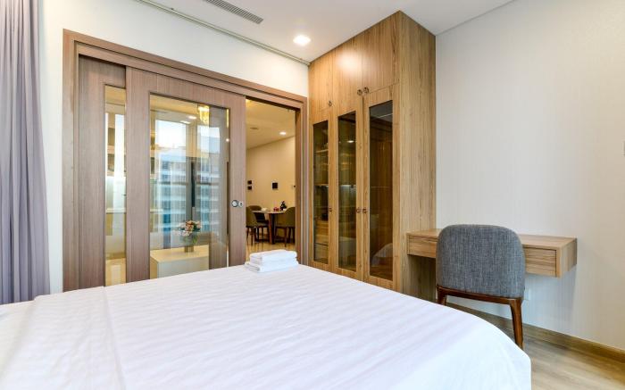 Somi Luxstay Landmark 81