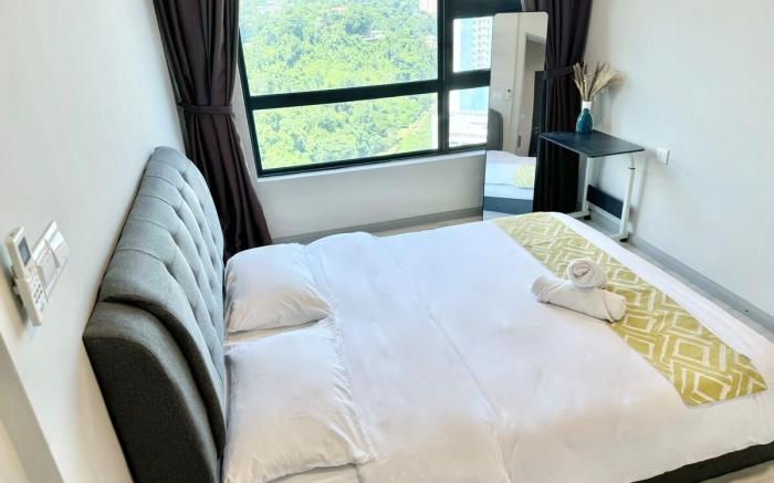 High Floor City View @ JQ Central Near Suria Sabah