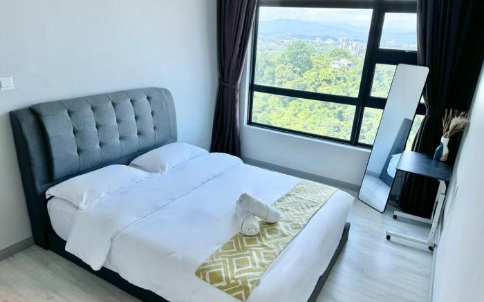 High Floor City View @ JQ Central Near Suria Sabah