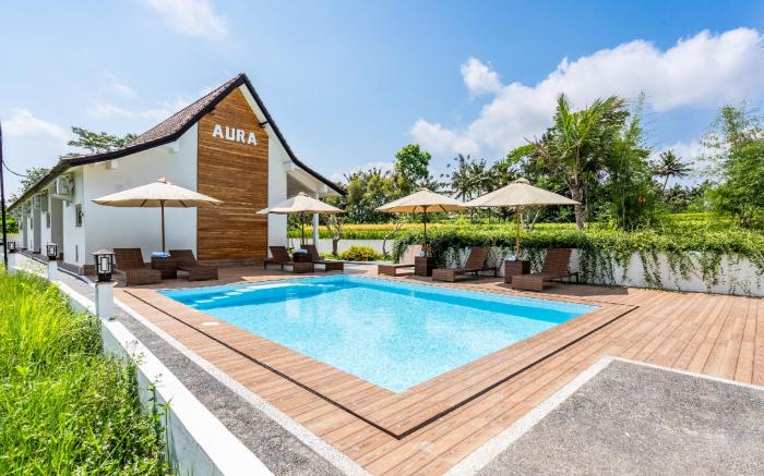 Aura Apartments