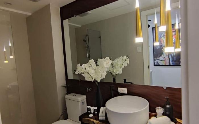 FLORIA SUITES AT AZURE NORTH PAMPANGA