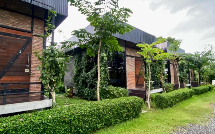 Sabaydee Loft House & Sabaydee Cafe