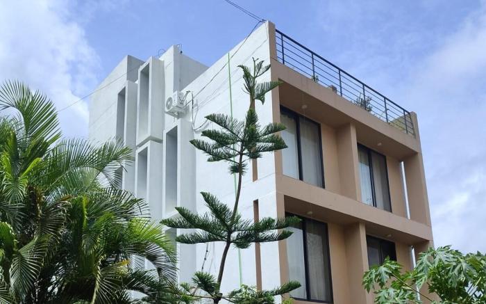 Liferoots Villa