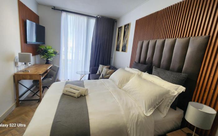 One Rosebank Signature Apartment - Rosebank