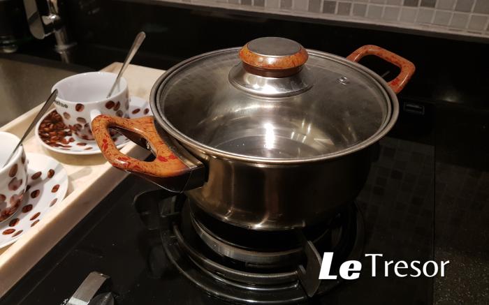 Le Tresor Benson Apartment at Supermal Pakuwon