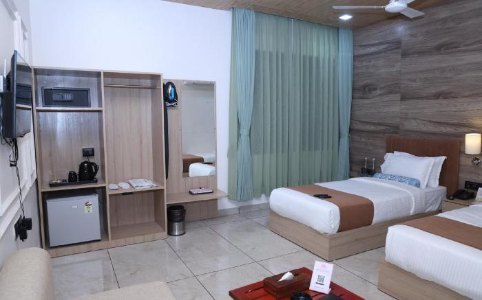Hotel Lotus