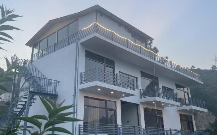 Surya Lake View Retreat