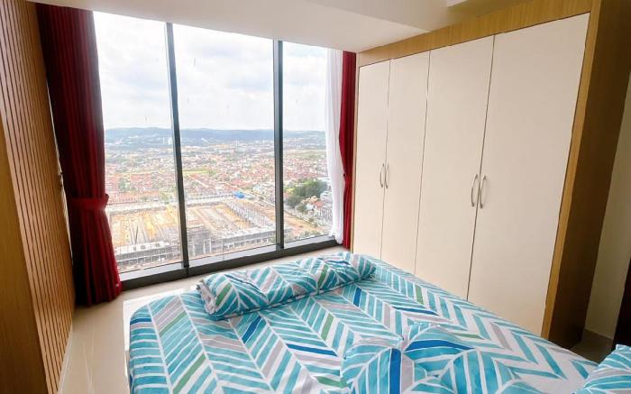 Keken 2BR Pollux Habibie City View TA