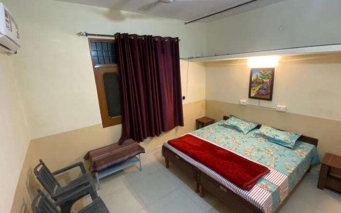 Negi Lodge Chandigarh 