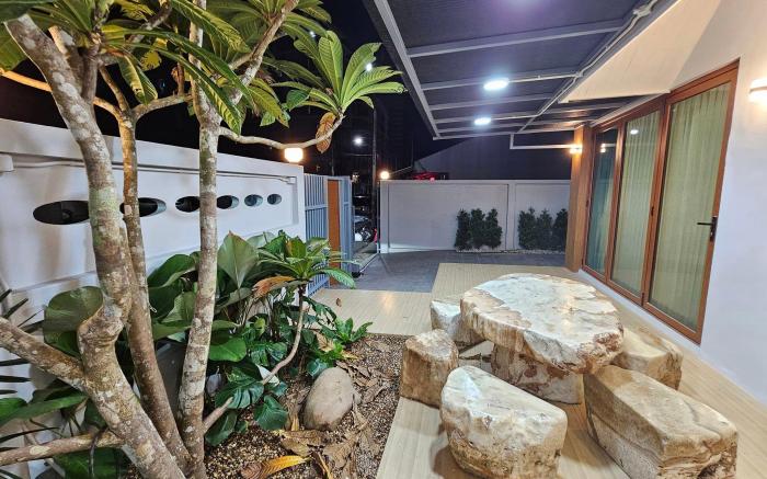The 50 house Hatyai