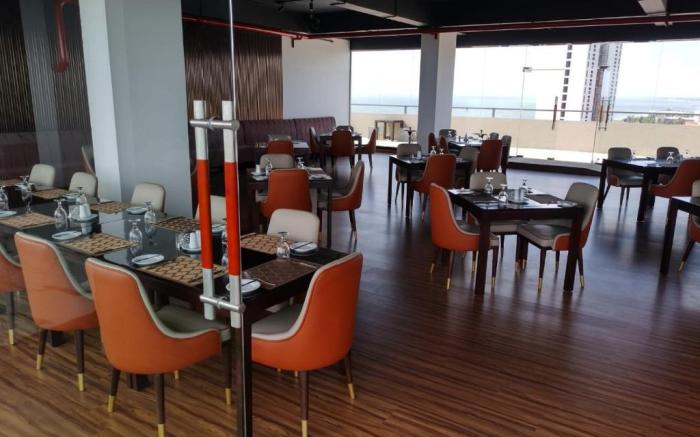 Ocean Breeze Luxury Apartment Negombo