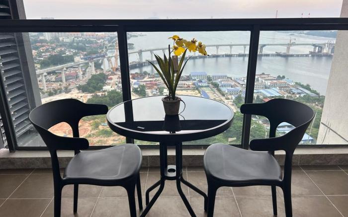 R&F Superior Seaview 2R2B By Wan Li Homestay