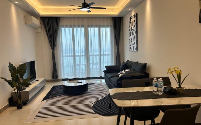 R&F Superior Seaview 2R2B By Wan Li Homestay