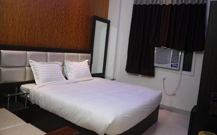 Hotel Golden Sky