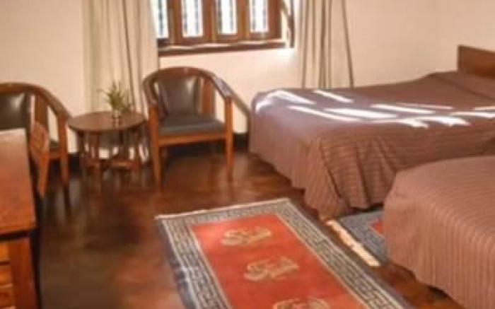 Hotel Vajra