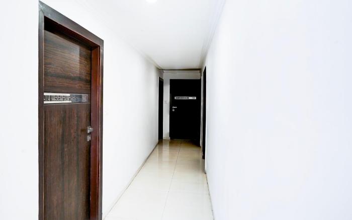 Super Collection O Maninagar formerly Park Land