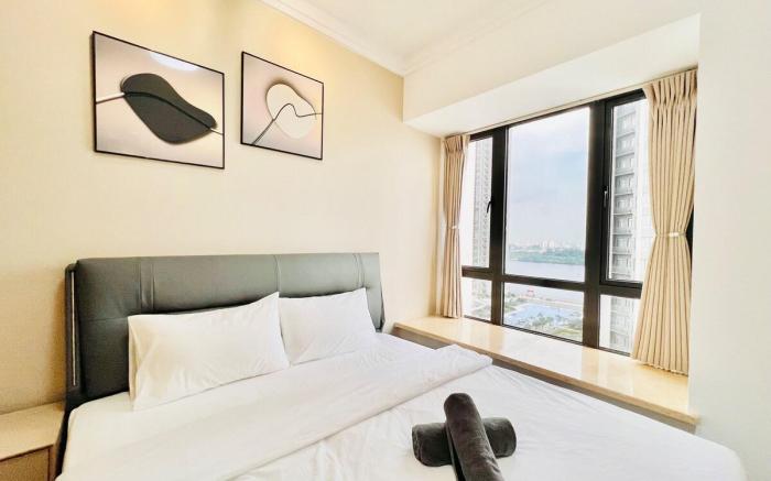 R&F Seine Region Sea View 3bed by XinAn