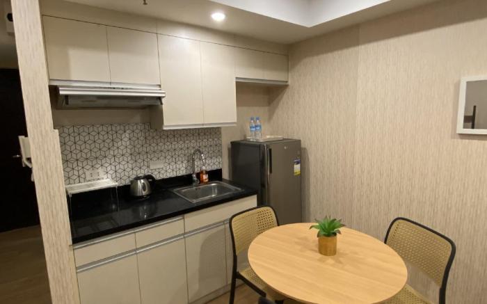 Feels Like Home Condos (Abreeza Place Tower 2) A