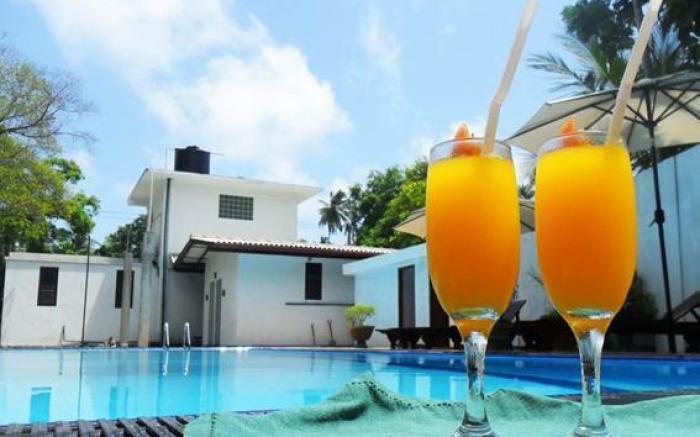 The Mangrove Cave Hotel
