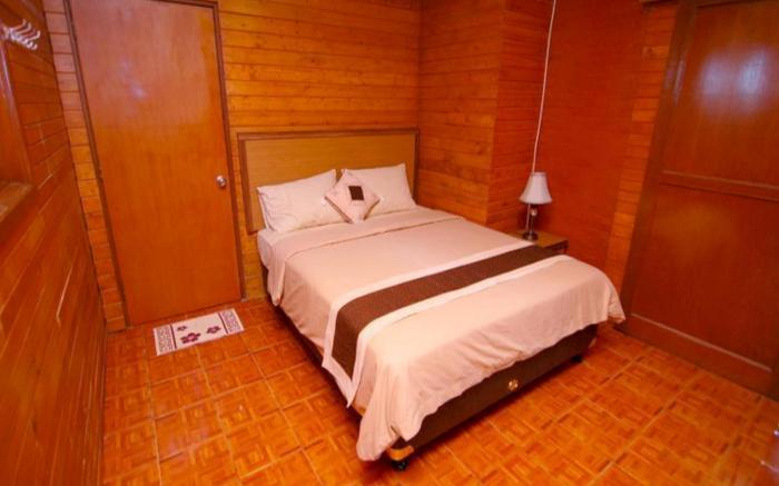 Villa ChavaMinerva Kayu Ciater with Private Pool