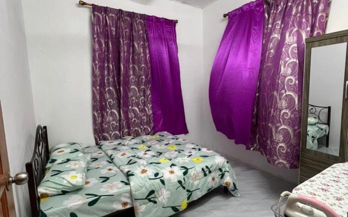 HOMESTAY KELUARGA (FANTASI)