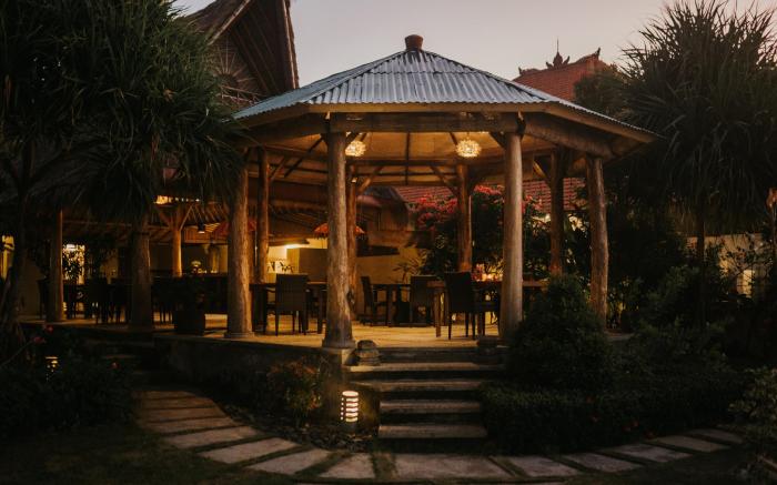 Aloka Bahari Villas