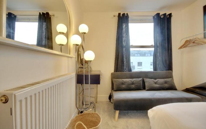 South Parade Apartment