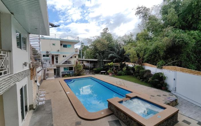 Elicon Suites Bohol